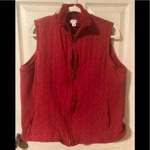 MARK DOWN!!!!! Cold water Creek Sherpa lined vest in bright red. Size 1X.